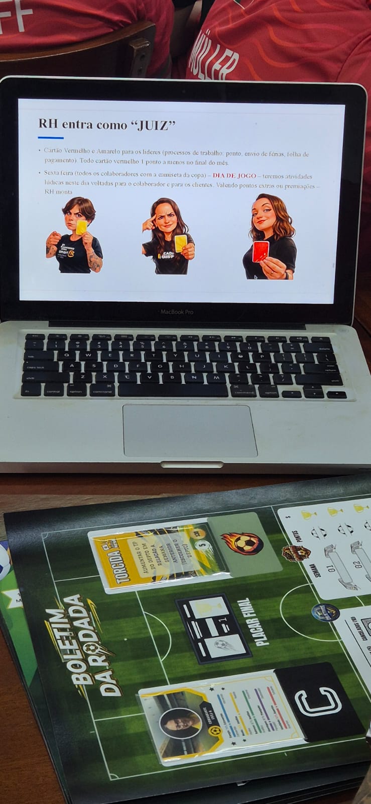 Slide explicando o papel do RH como juiz na Copa dos Campeões